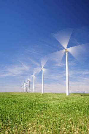 What Forms Of Energy Does Wind Turbines Use To Generate Power 