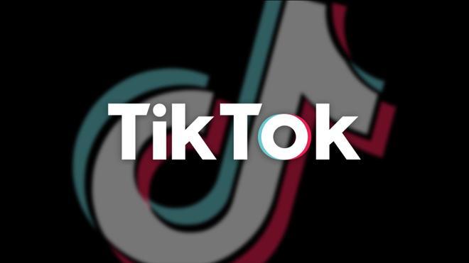 Saving Screens: Retrieving TikTok Videos to Your Camera Roll Without Watermarks 