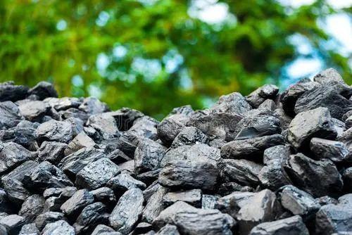 Railway of Resources: Tracking Daily Coal Deliveries to MidAmerican Energy's Council Bluffs Facility 