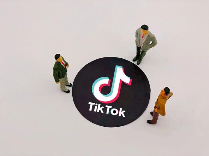 Live Streaming on TikTok: How to Go Live 